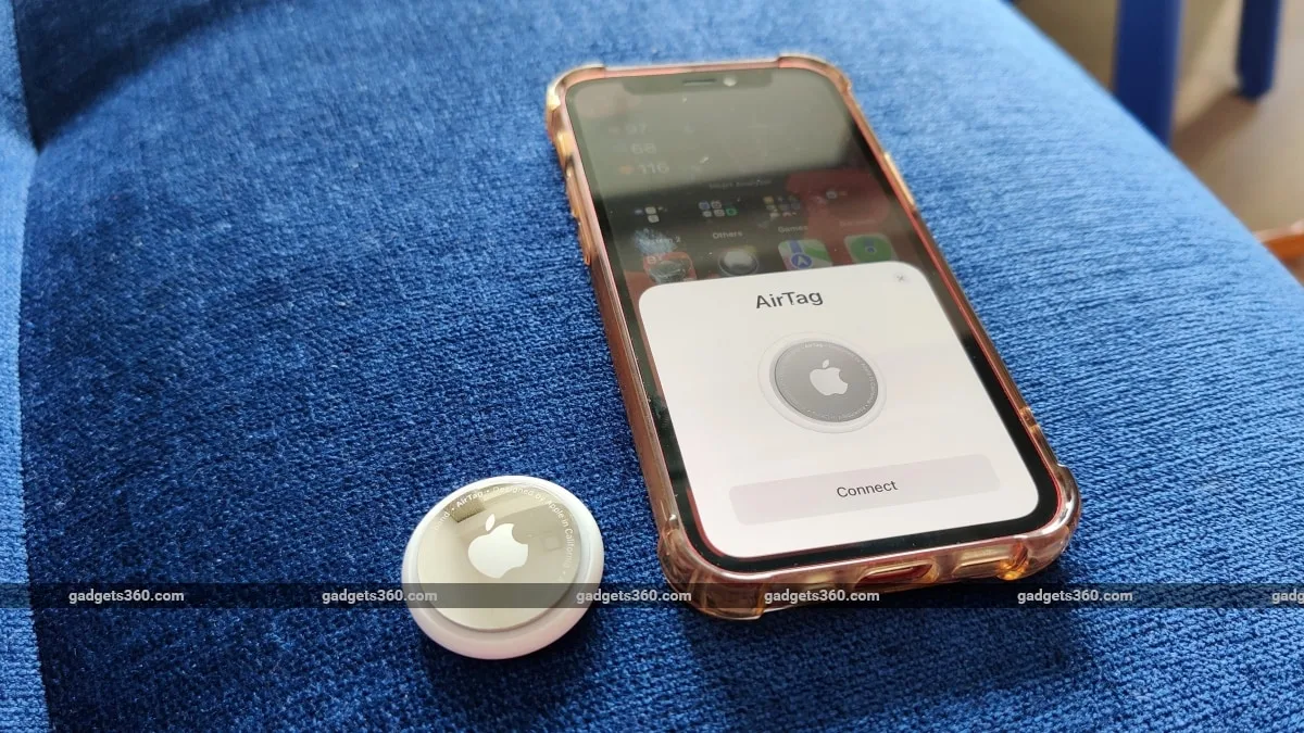 Apple’s AirTag 2 to Launch in 2025 With Better Chip, Privacy Improvements: Mark Gurman